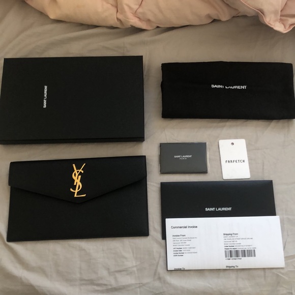 SOLD YSL Uptown Pouch pebbled leather black with gold hardware - Picture 2 of 7